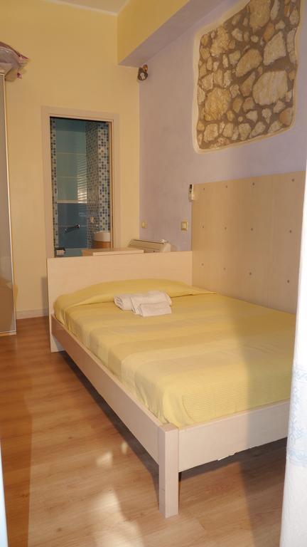 Marina Poetto Bed and Breakfast Cagliari Esterno foto